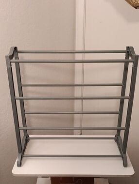Plastic Shoe Rack Organizer in Gray